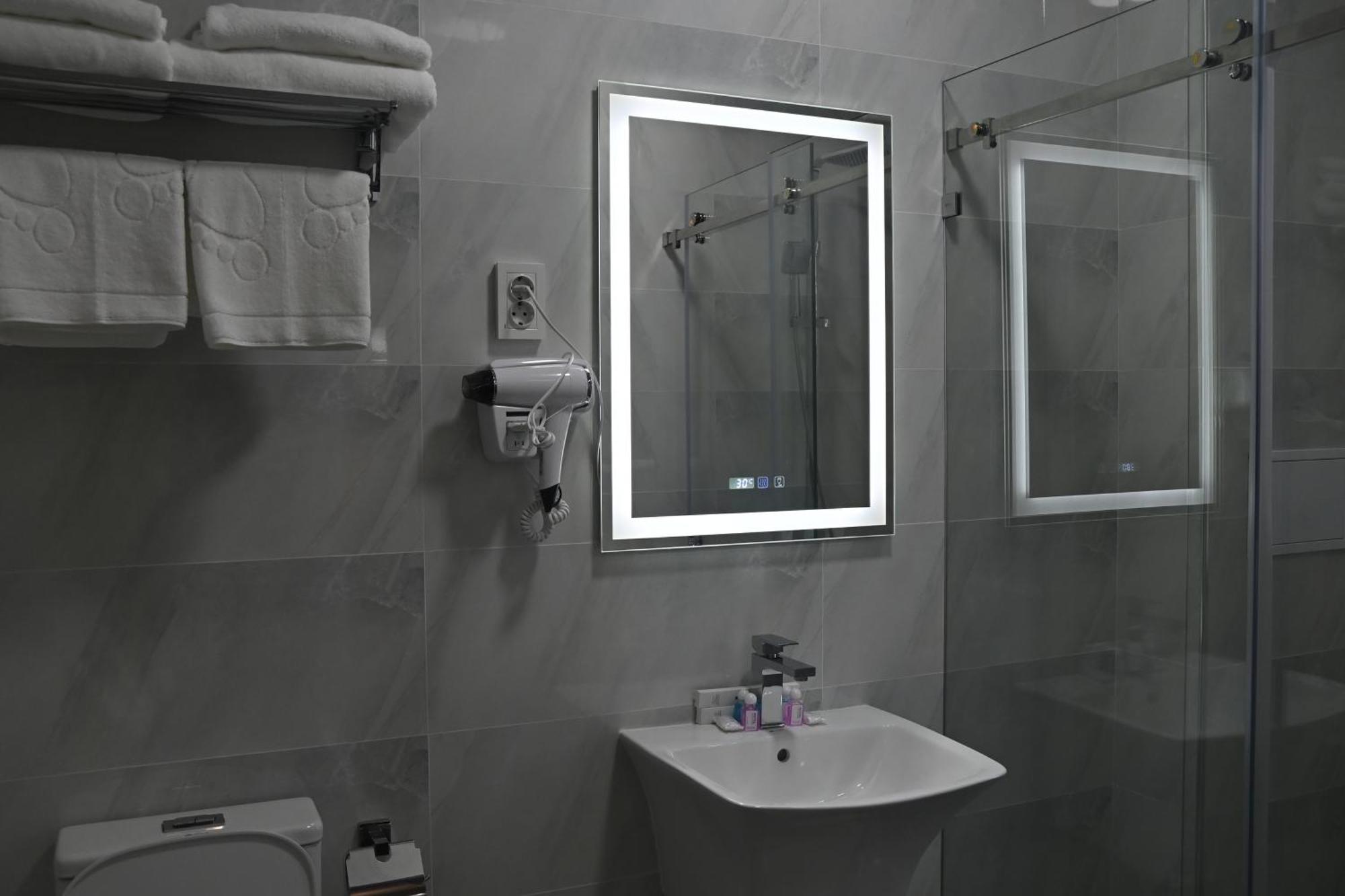 My Status Hotel طشقند المظهر الخارجي الصورة